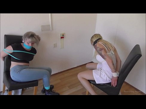 ❤️ दुर्व्यसनी / बाँधिएको र गागिएको / संकटमा युवती ne.fuxporn-com.ru मा  ❌️