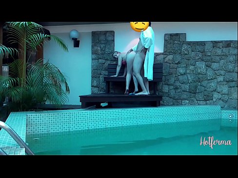 ❤️ मालिकले दासीलाई पोखरीमा निम्तो दिन्छ, तर तातो प्रतिरोध गर्न सकेन ne.fuxporn-com.ru मा ❌️